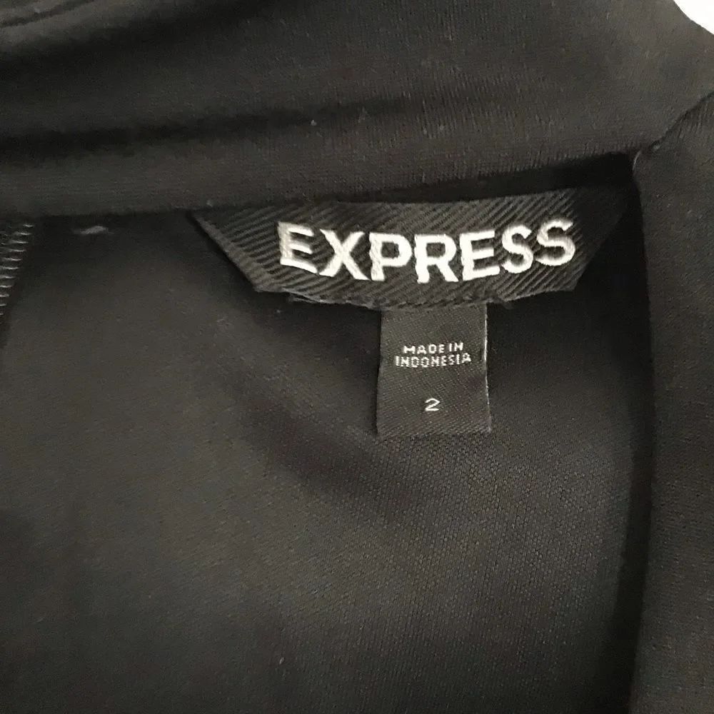 Express Bodycon Choker Style Dress - Picture 3 of 4
